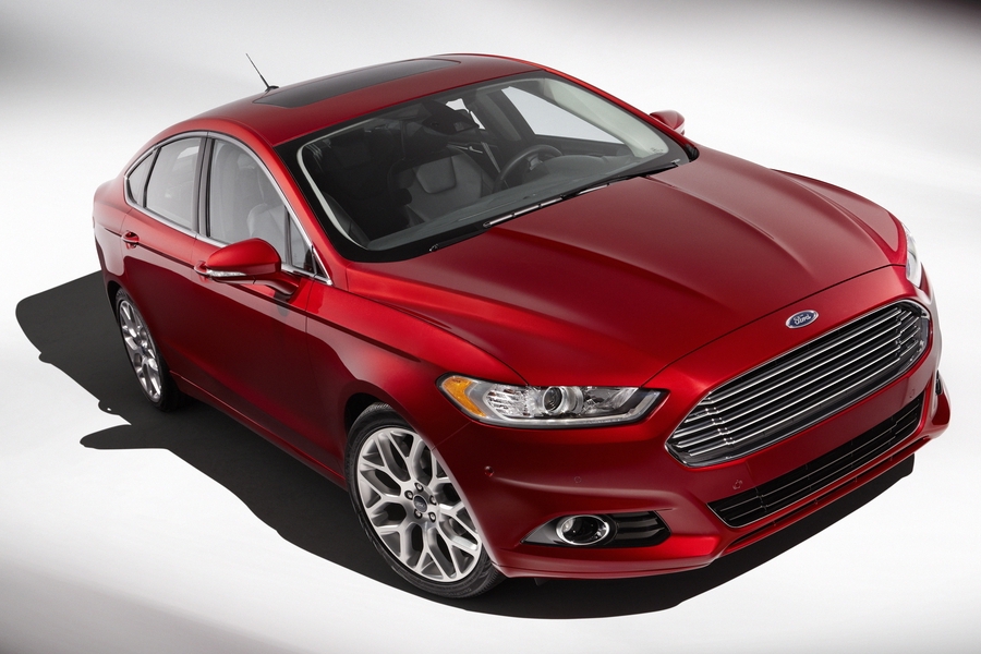 2020 Ford Fusion Energi Review, Photos, Specs, Prices 